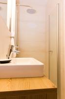 A bathroom at Reinthalers