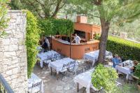 Garður fyrir utan Boutique Hotel Boškinac