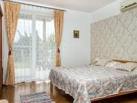 A bed or beds in a room at Apartment Twin front by Interhome
