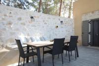 Plán poschodí v ubytovaní Villa Pefka, By Hellocrete