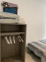 Postel nebo postele na pokoji v ubytování Apartaments El Cine