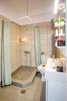 Kúpeľňa v ubytovaní Sun & Sea Luxury Apartment