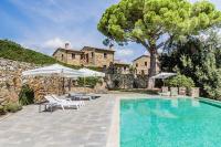 The swimming pool at or close to Agriturismo Aia Leccioni