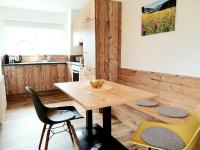 A kitchen or kitchenette at Haus Leitner