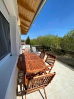Balkon lub taras w obiekcie Aida Apartman Siófok