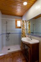 A bathroom at ALEDORURAL
