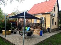 Budynek, w którym mieści się dom wakacyjny