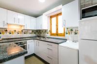 Kuchyň nebo kuchyňský kout v ubytování Holi-Rent Estrella