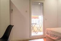 A bed or beds in a room at Valencia Playa