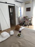 Posteľ alebo postele v izbe v ubytovaní Reginas Apartments