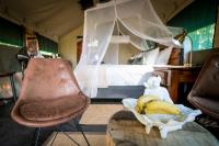 Umkumbe Bush Lodge - Luxury Tented Campにあるシーティングエリア