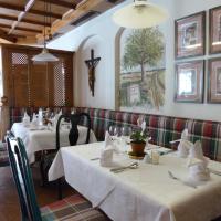 Restauracja lub miejsce do jedzenia w obiekcie Hotel Walserwirt