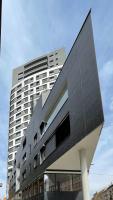 Budynek, w którym mieści się apartament