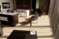 Posezení v ubytování Miura Hotel