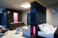 Posezení v ubytování Miura Hotel
