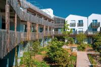 ATHOME RESIDENCE ET SPAにある庭