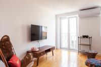 TV a/nebo společenská místnost v ubytování Lisbon Chillout Apartments