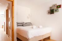 Postel nebo postele na pokoji v ubytování Lisbon Chillout Apartments