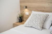 Posteľ alebo postele v izbe v ubytovaní Apartment in Vodice with terrace, air conditioning, WiFi, dishwasher, Pool 4932-4