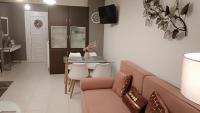 Posedenie v ubytovaní Iris Deluxe Suites 2