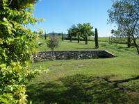 A garden outside At Home In Maremma