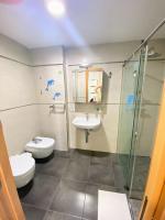 Koupelna v ubytování APARTAMENTO JMHR 4