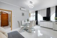 A seating area at Fonyód Beach Apartment