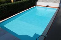 Bazén v ubytovaní Garda fantasy green jacuzzi sauna piscina alebo v jeho blízkosti