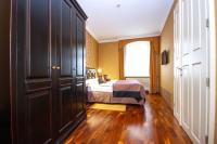 Łóżko lub łóżka w pokoju w obiekcie SKARITZ Hotel & Residence