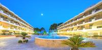 The swimming pool at or close to New Loft internacional , climatizado con piscina y playa.
