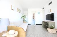 Telewizja i/lub zestaw kina domowego w obiekcie Aparthotel Niu d´Aus