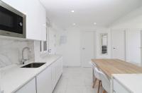 Kuchyň nebo kuchyňský kout v ubytování Veracruz 17-B Deluxe Apartament Levante Beach