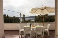 Balkón nebo terasa v ubytování SEA VIEW APARTMENT with big terrace / 2 rooms
