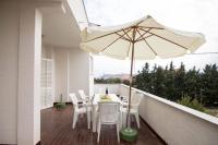 Balkón nebo terasa v ubytování SEA VIEW APARTMENT with big terrace / 2 rooms