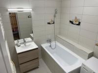 Kúpeľňa v ubytovaní Pingvin Cukrászda Apartman