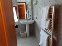 Kúpeľňa v ubytovaní Hotel New Genziana