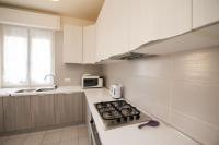 A kitchen or kitchenette at Casa Emmeti