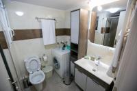 Koupelna v ubytování Moza House