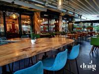 Restaurace v ubytování Queen's Hotel - Zebra Centre