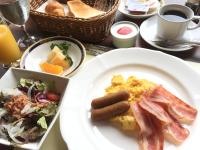 Φαγητό σε αυτό το ξενοδοχείο ή κάπου εκεί κοντά