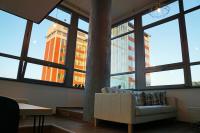 Posezení v ubytování View Skyscraper Bata - loft XL