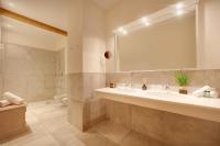 Kúpeľňa v ubytovaní Historic Guesthouse BIRCHER B&B Apartments near Sterzing