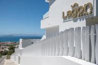 Nespecifikovaný výhled na moře nebo výhled na moře při pohledu z hotelu