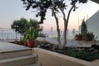 Vonkajšia záhrada v ubytovaní The Beach House Gerakini Chalkidiki