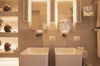 A bathroom at Palazzo Lecce - Epoca Collection