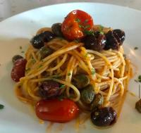 Jídlo v penzionu nebo okolí