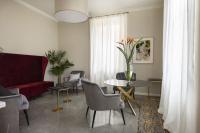 A seating area at Villa La Tuia B&B
