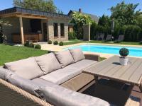 Basen w obiekcie Villa Aruba & Private SPA Suites lub w pobliżu