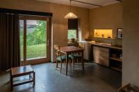 A kitchen or kitchenette at B&B Sant'Anna 21