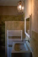 A bathroom at B&B Sant'Anna 21